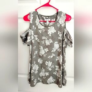D& Company Gray With Floral Women's Top